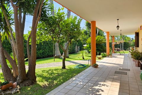 Villa a Cutrofiano, Lecce, Cutrofiano - € 350.000 | Ref:  VL003 - foto 2